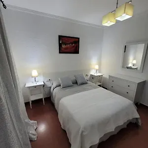 Casa Iluminada En Pueblo Tranquilo Apartamento Jedula